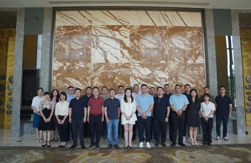 宜昌人福藥業(yè)商務(wù)部一行到訪(fǎng)公司